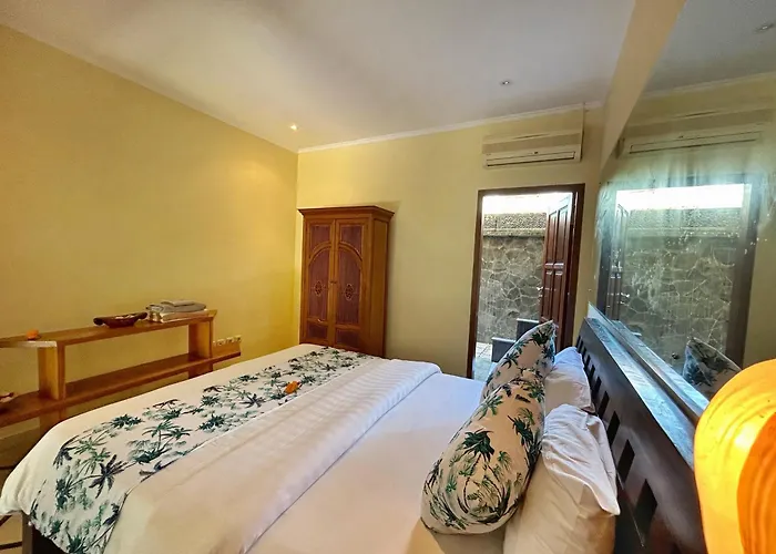 Villa Yauda - Charming 3br W/private Pool & Garden Seminyak