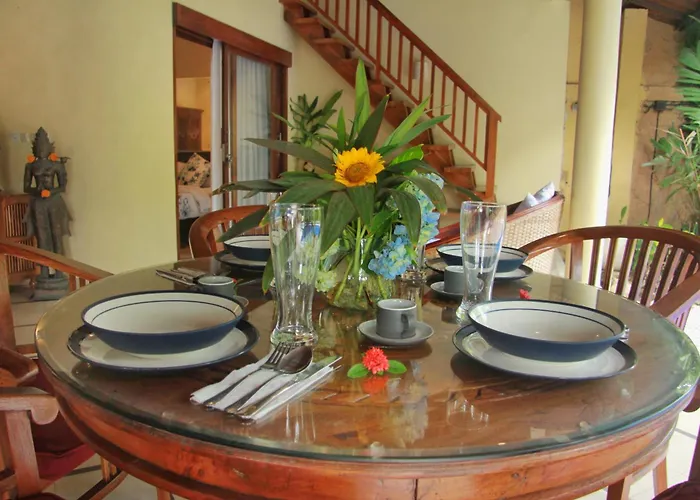 Yauda - Charming 3br W/private Pool & Garden Villa *